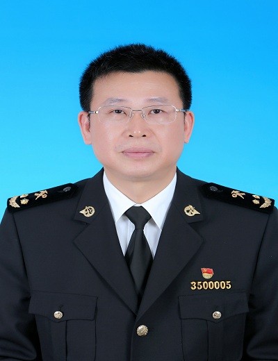 陈志华