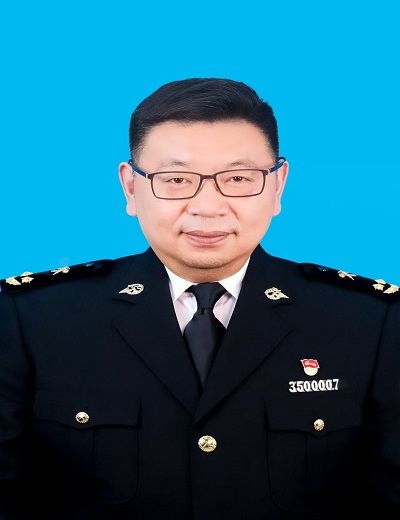沈亮